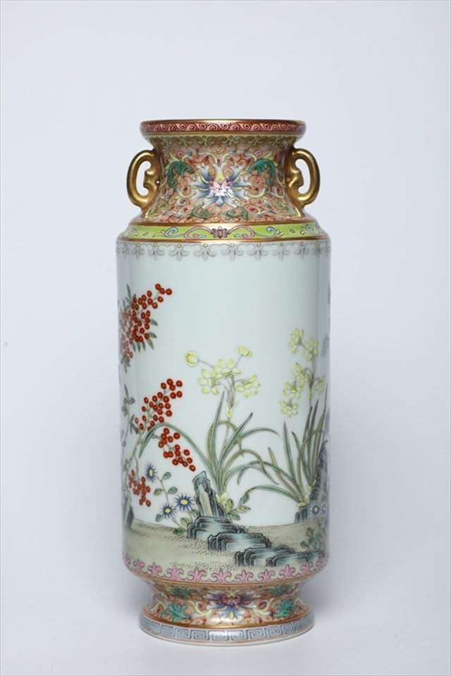 乾隆年製⁄銘 色絵粉彩大清乾隆年製柘榴図花生