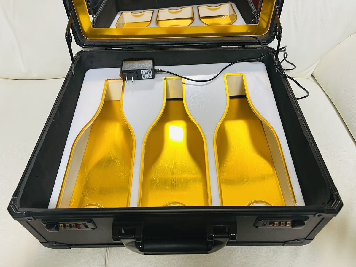 ARMAND アルマンド ゴールド・グリーン2021・レッド 信号機タイプ LED