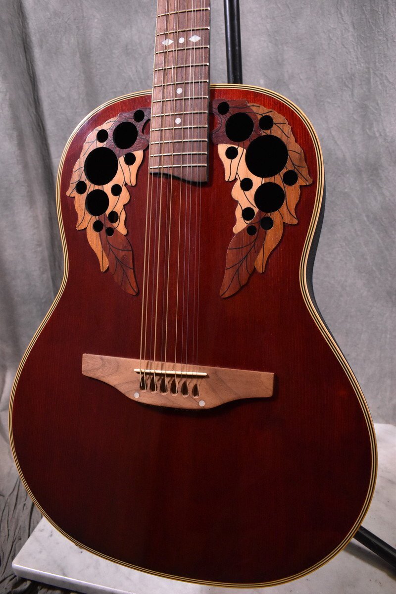 Celebrity by Ovation 12弦エレアコ Amazon.com: Ovation Celebrity