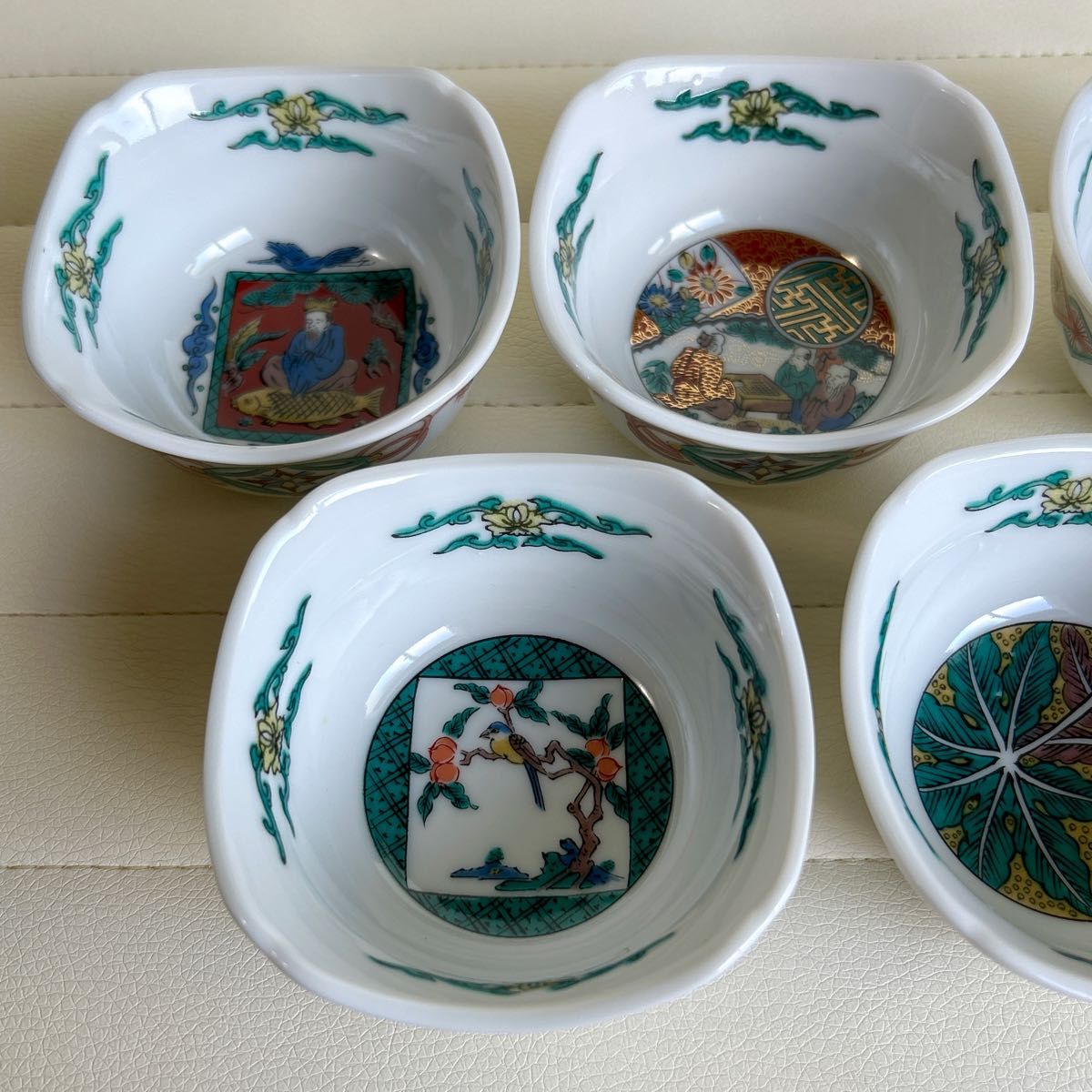2037 九谷焼 歴代画 皿 5客 未使用 2037 九谷焼 歴代画 皿 5客 未使用