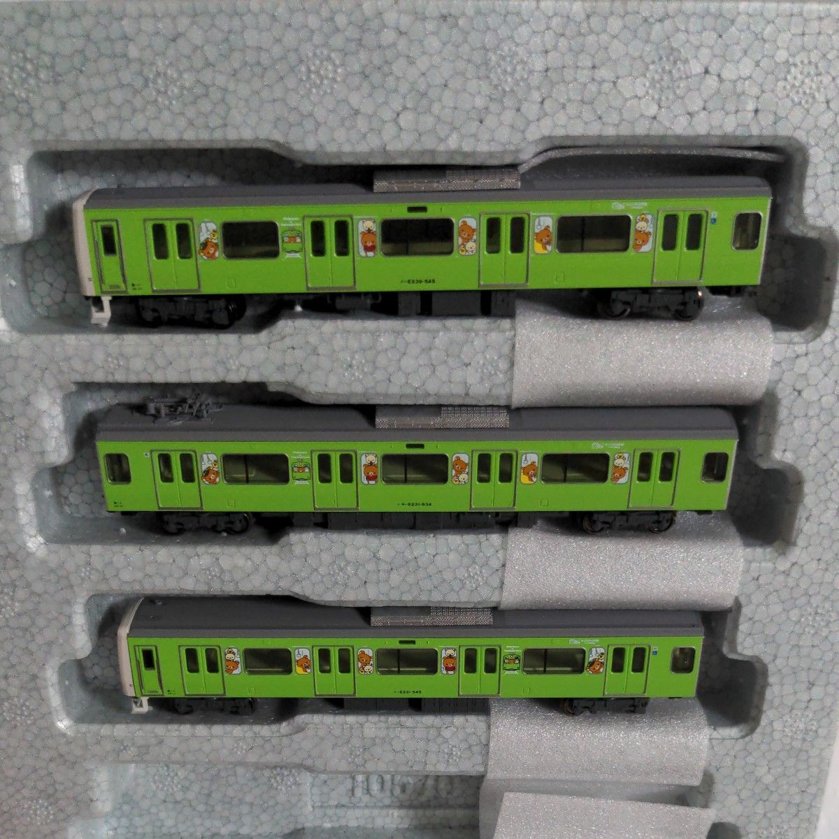 カトー E231系500番台「みどりのリラックマ電車」3両セット（ラウンド