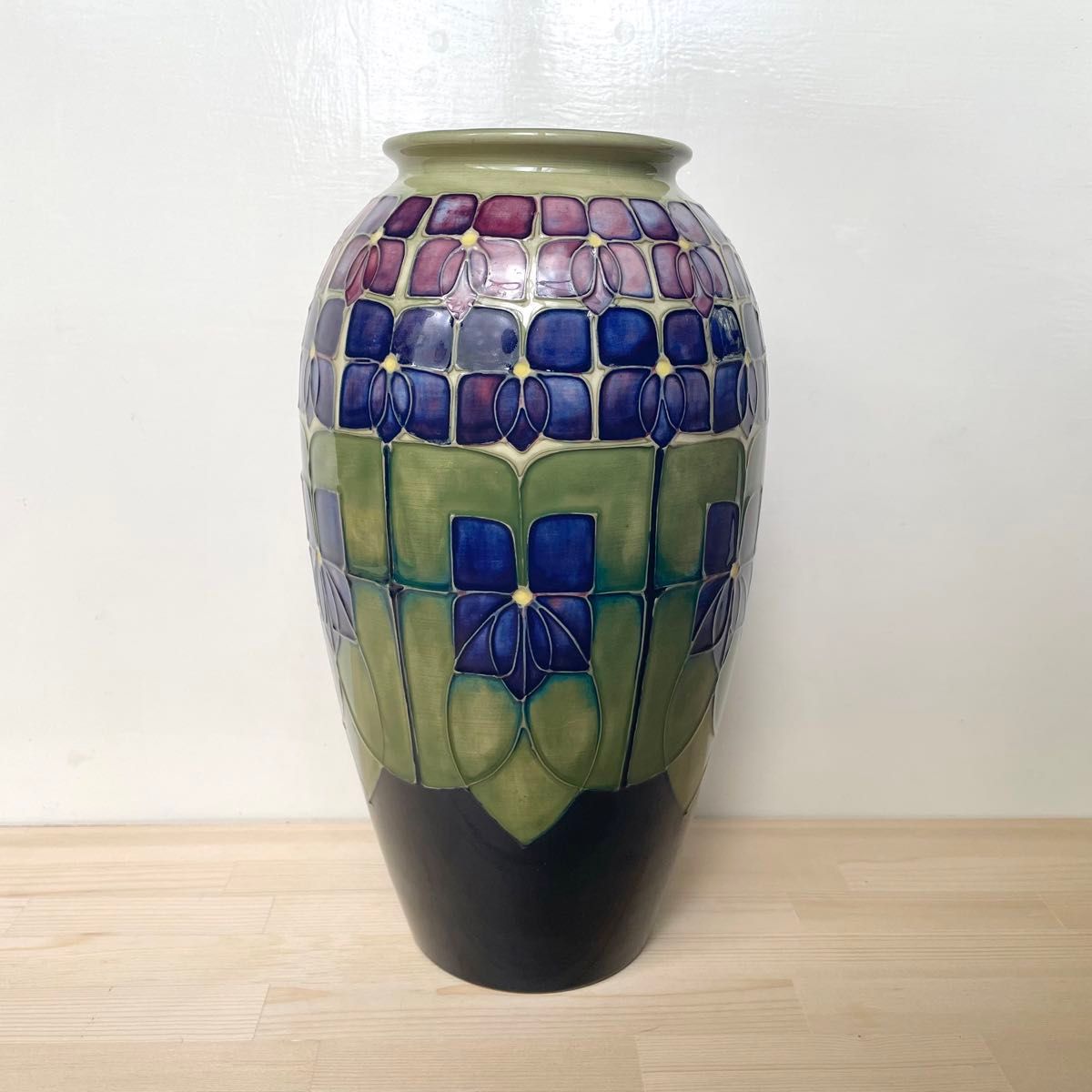 アンティークロイヤルドルトンアール・ヌーヴォー花瓶フラワーベース