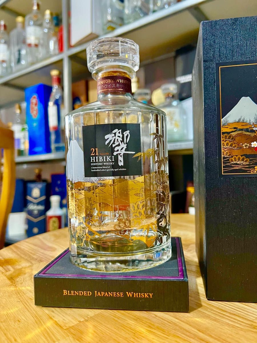 Hibiki 21年 ウイスキー 700mlの空き瓶 空き箱 Hibiki 21年 ウイスキー