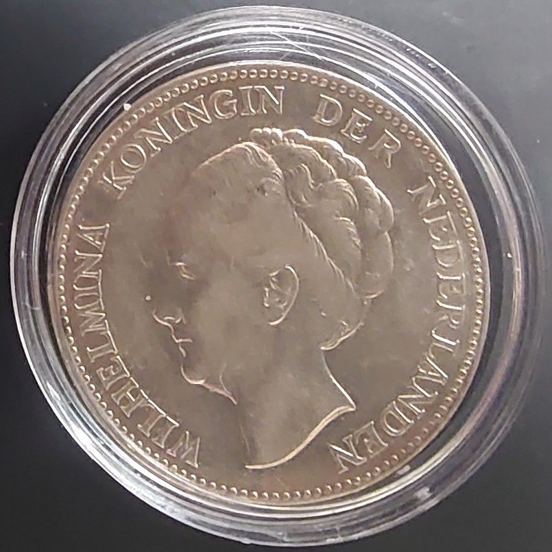 希少オランダウィルヘルミナ女王2・1/2ギルダー 1929年大型銀貨