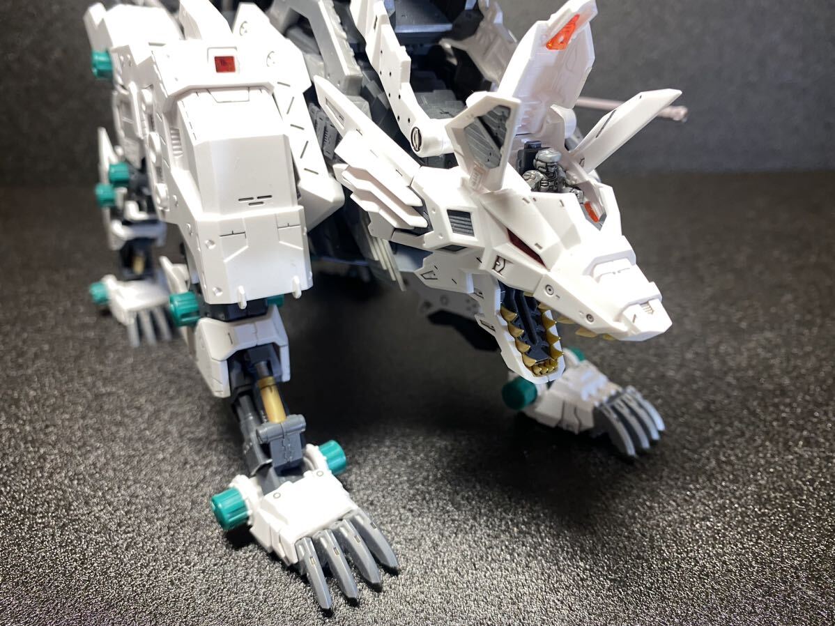 コトブキヤ HMM ケーニッヒウルフ + デュアルスナイパーライフル