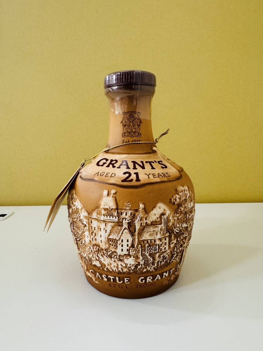未開栓】GRANT'S グランツ 21年 陶器ボトル ウイスキー 750ml 43
