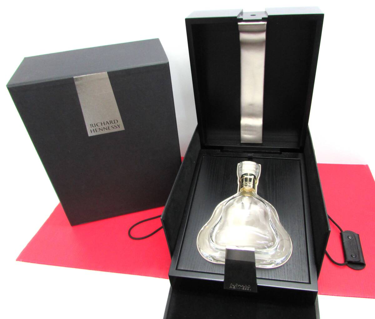 リシャールヘネシー。バカラ空き瓶。 【公式通販】