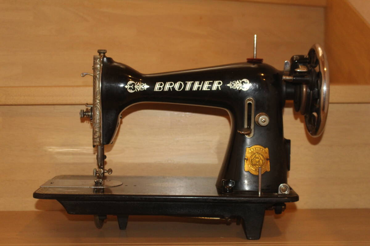 BROTHER ブラザー 足踏みミシン 箱型レトロアンティーク