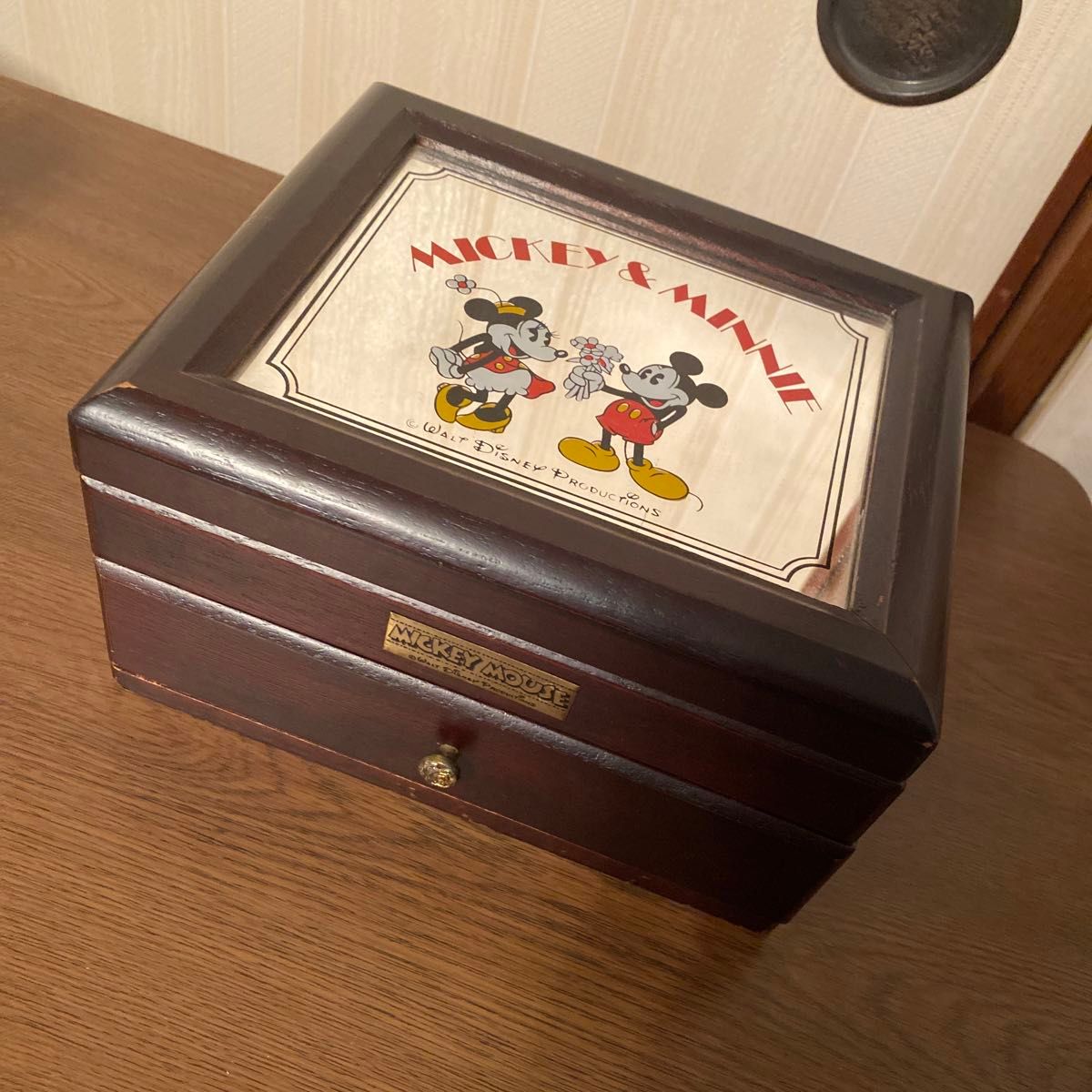 ディズニー ミッキーマウス・ミニー マウス 木製 ジュエリーボックス