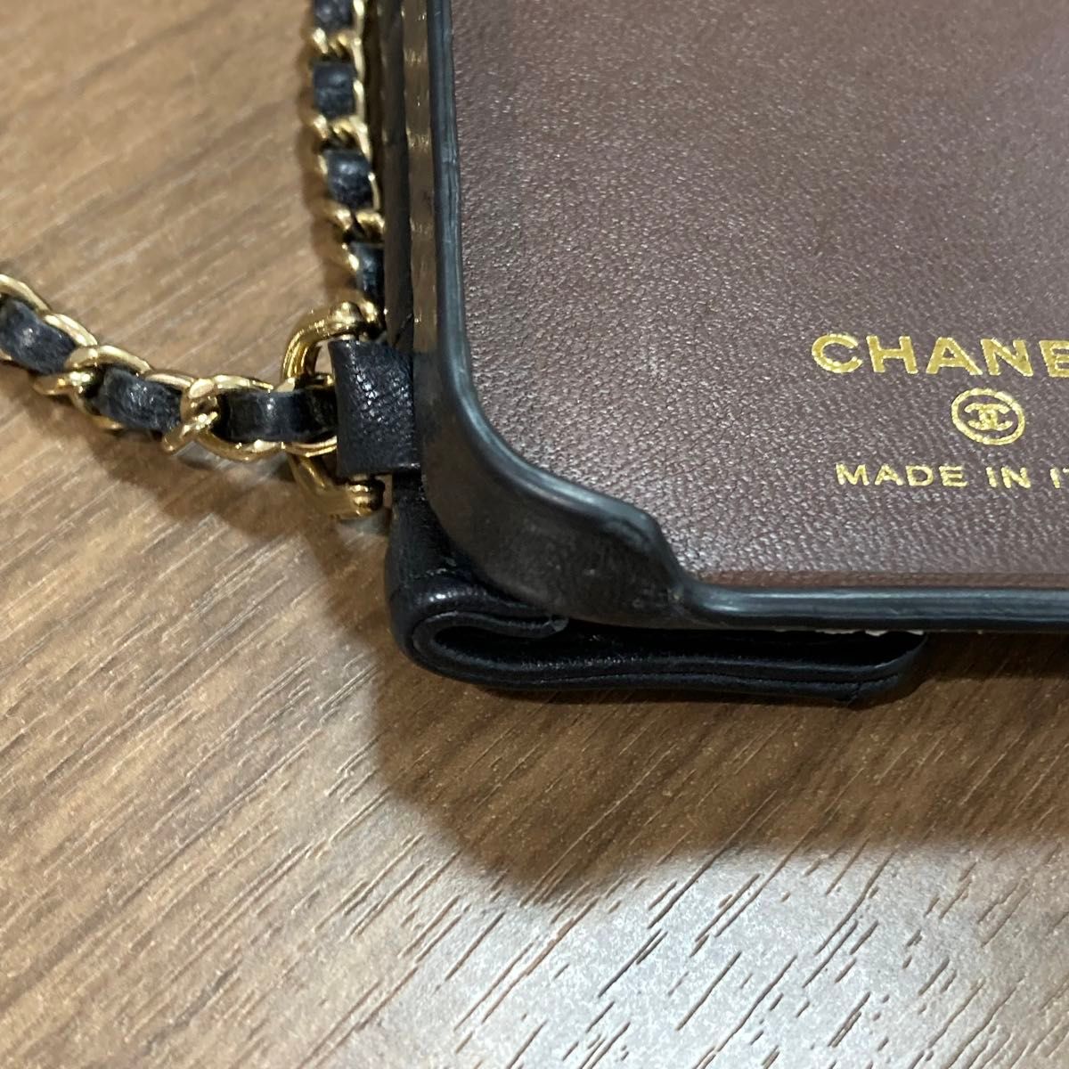 激レア CHANEL シャネル 小物 マトラッセ ラムスキン iPhoneケース