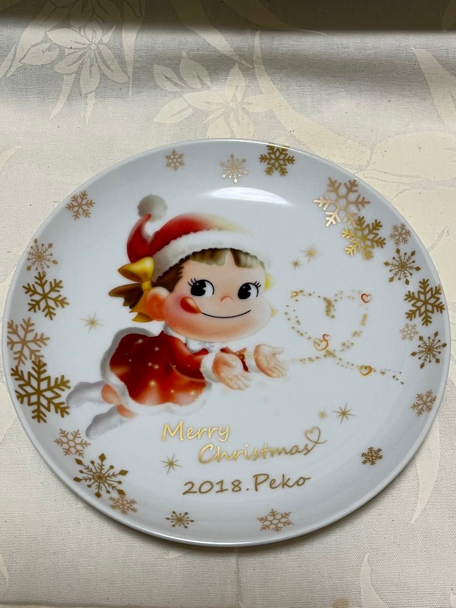 不二家クリスマスケーキ特典ケーキ皿 ペコちゃん クリスマスプレート