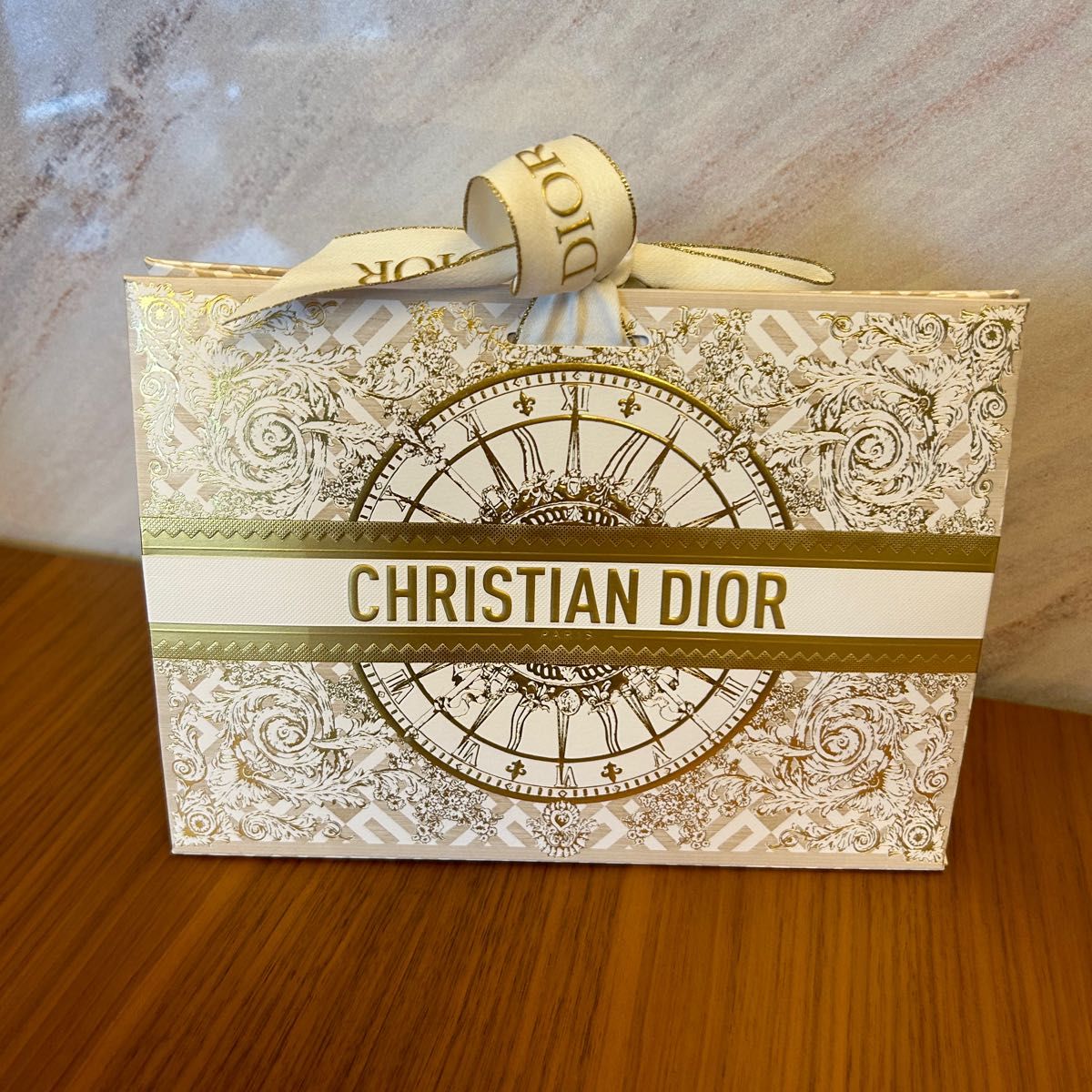 ディオール 2024年バレンタイン限定 ピンクリボン 1ロール 50メートル