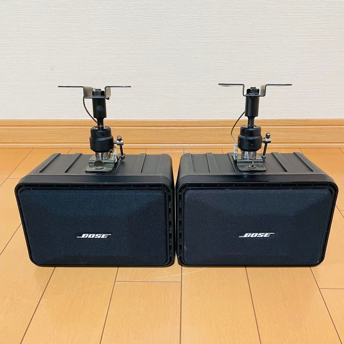 BOSE 101MMペア連番 101MM BOSE ペア 101MMG 金具付 スピーカーシステム