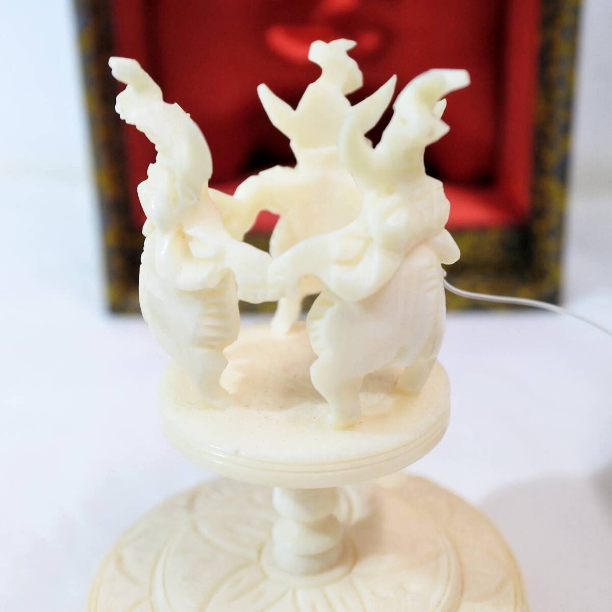 2736 中国美術 天球 多層球 龍の置物 象の置物 精密彫刻 工芸品 2736