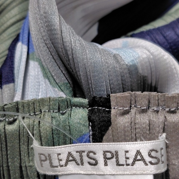 PLEATS PLEASE ボリュームパンツ PLEATS PLEASE ISSEY MIYAKE