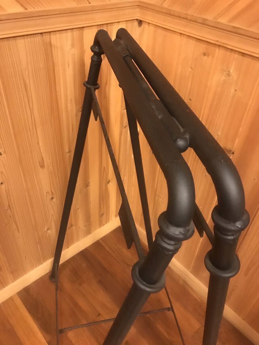 アイアン職人】 1点のみ大正ロマン A型看板 全て手曲げ①