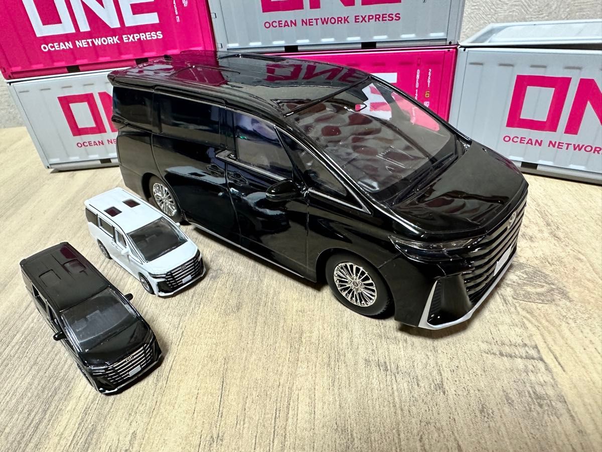 トヨタ 新型ヴェルファイア ミニカー カラーサンプル ブラック 黒