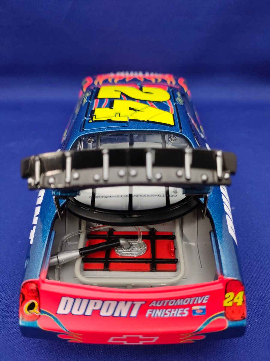 1/2007】 ナスカー #24 ジェフゴードン ミニチュアカー 1:64
