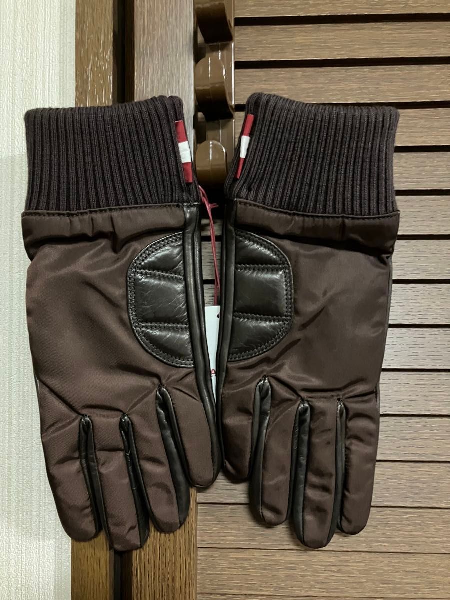 新品BALLY バリー 手袋 グローブ 羊革 レザー 新品 ラム レザー