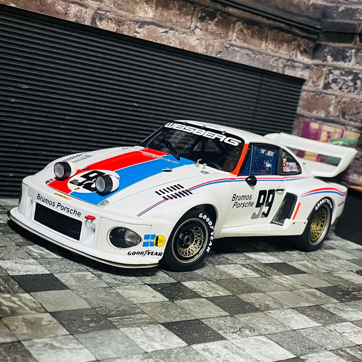 エグゾト 1/18 ポルシェ 935 ターボ プライベートチーム エグゾト 1/18