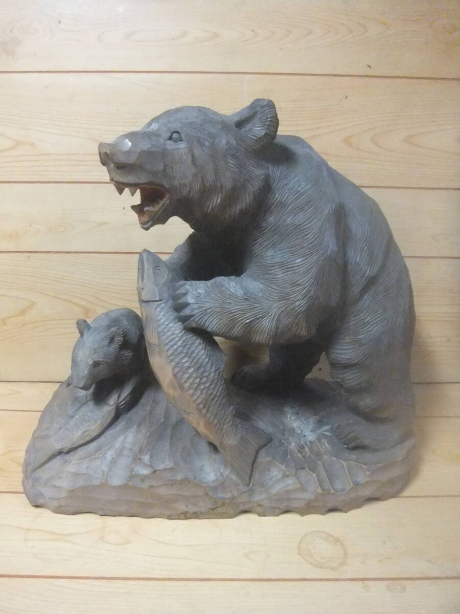 北海道木彫りの熊台座付彫刻 木工品昭和レトロHOKKAIDO BEAR