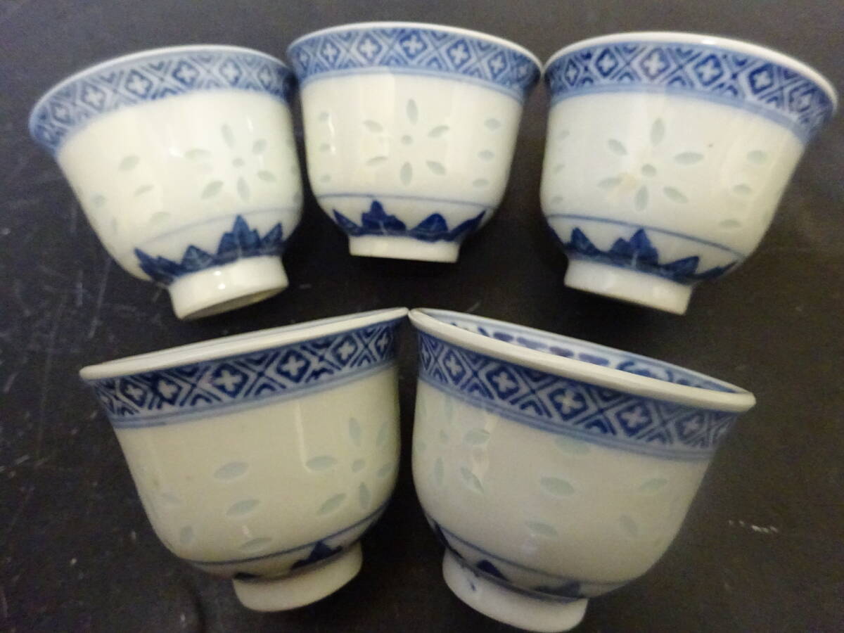 中国 青花 花文 煎茶碗 五客 時代箱付 M R7281 中国 青花 花文 煎茶碗