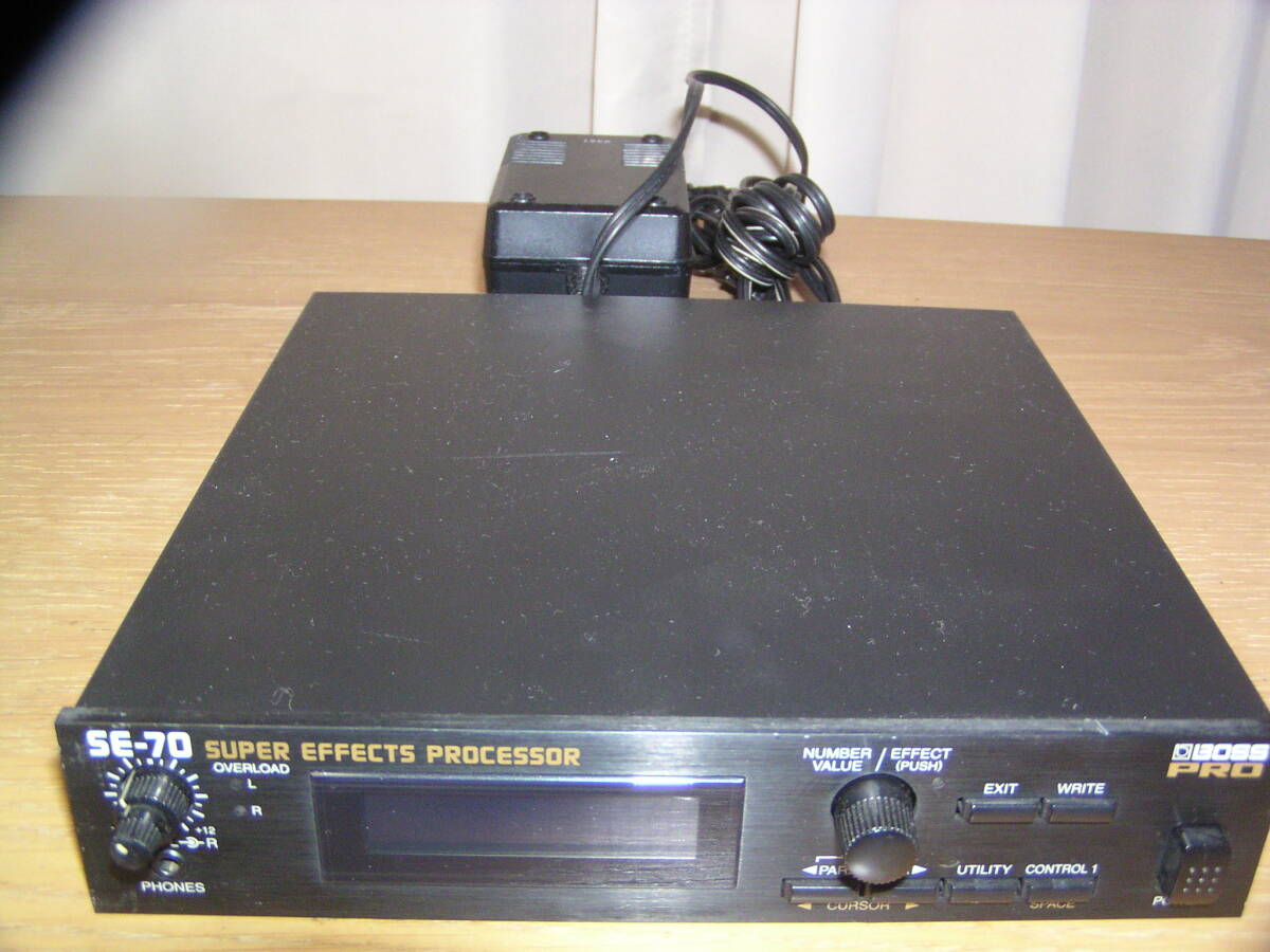 BOSS SE-70 マルチエフェクター 中古動作品少し難あり BOSS SE-70