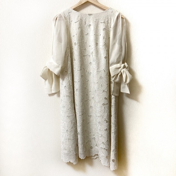 グレースコンチネンタル コード刺繍フレアドレス グレース