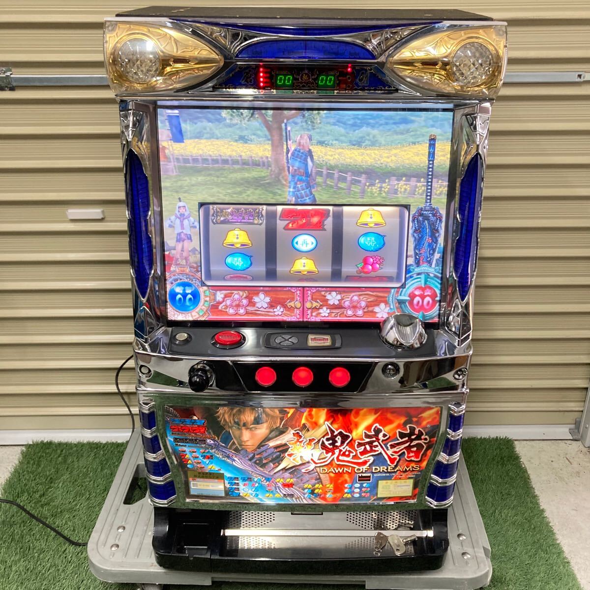自宅配送！ 希少 5号機 新鬼武者 WORLD OF DREAM スロット 実機 家庭用電源