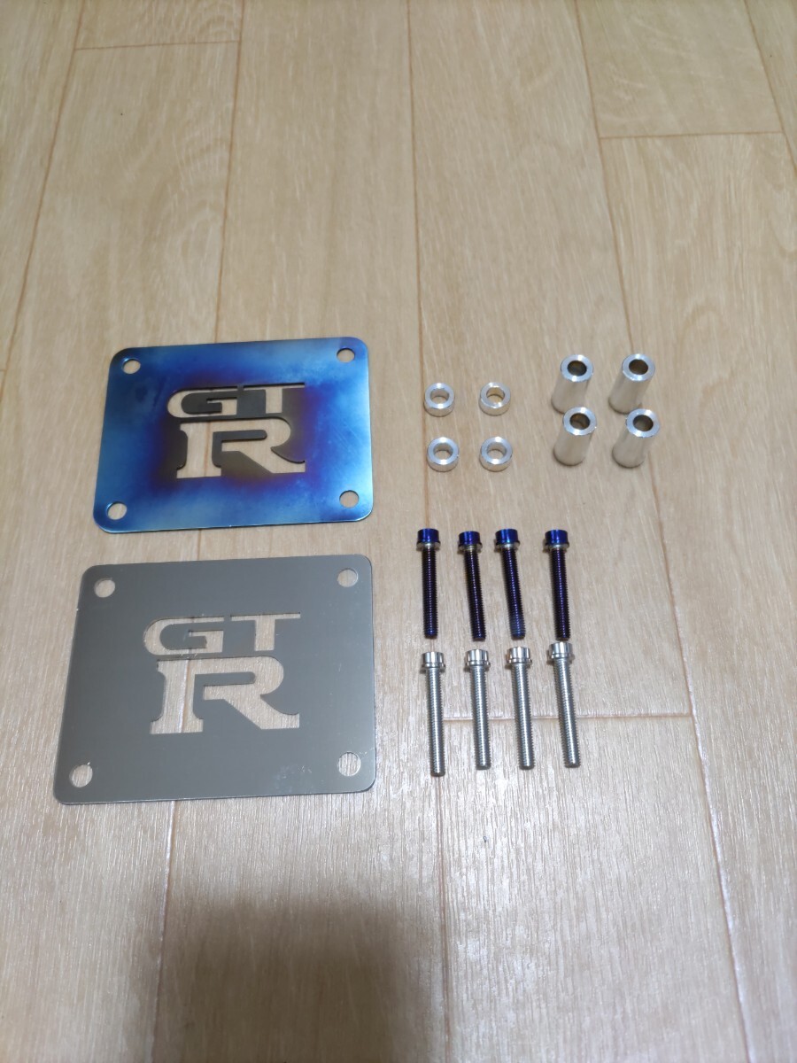 バーニーさん！純正メッキ加工 NISSAN R31 RB20 プラグカバー 2026年