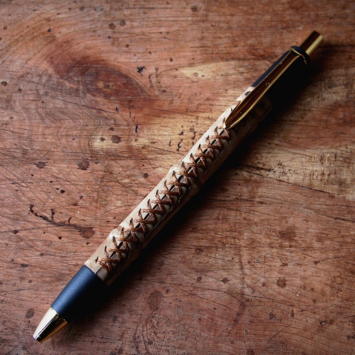 新品・未開封】Schicksal シックザール 革軸ペン クロコダイル