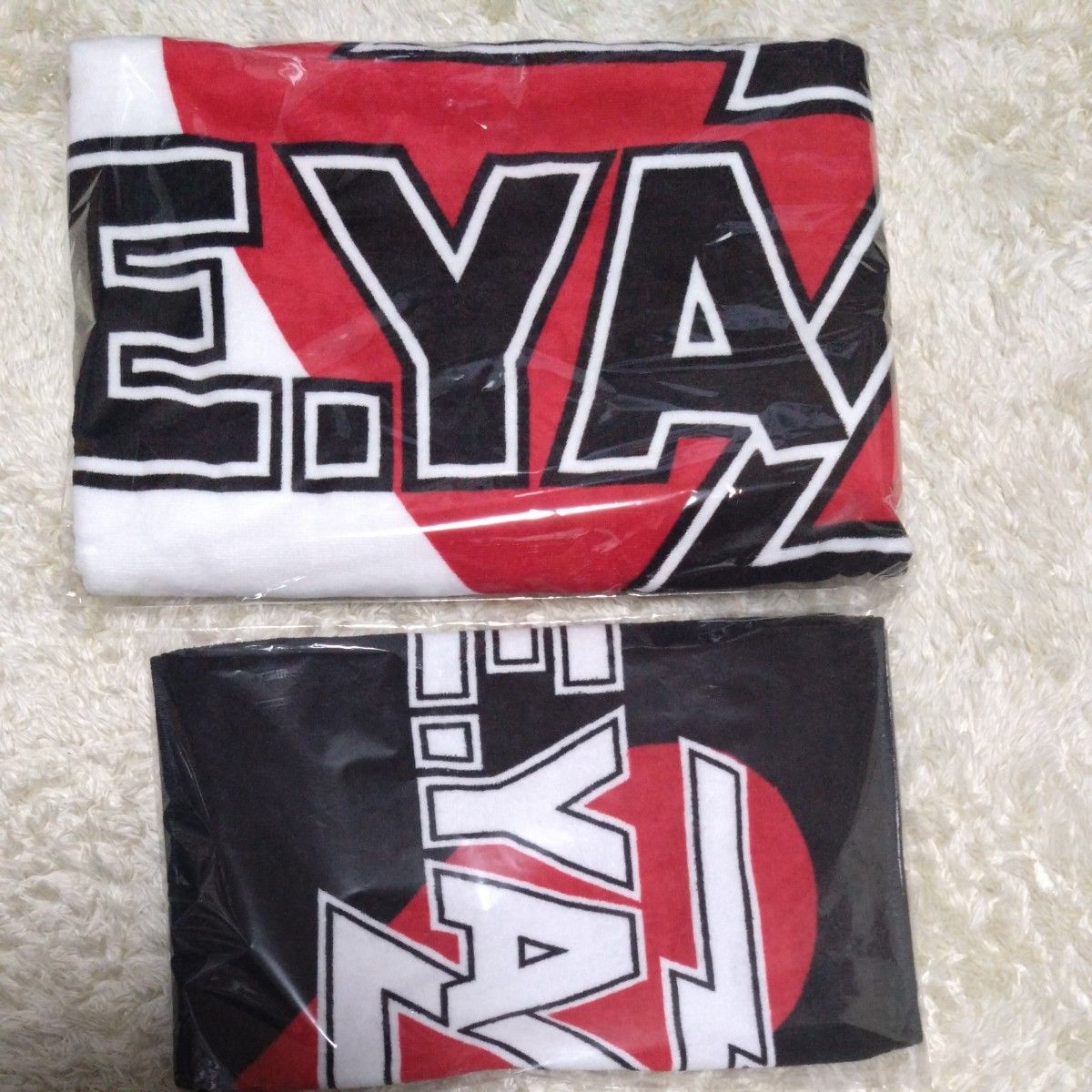 矢沢永吉 フェイスタオル(ロゴハート)ブラック・SBT 01 ロゴハート 2点