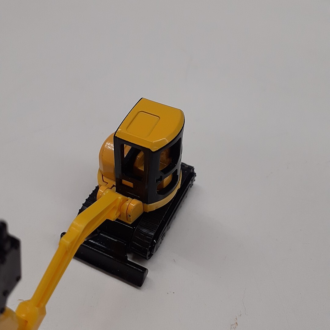 非売品 CATERPILLAR 305 CR キャタピラー トミカ 箱付 TOMICA サレ