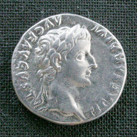 OC古代ローマ ティベリウス 銀貨デナリウス 「貢納の貨幣」!!