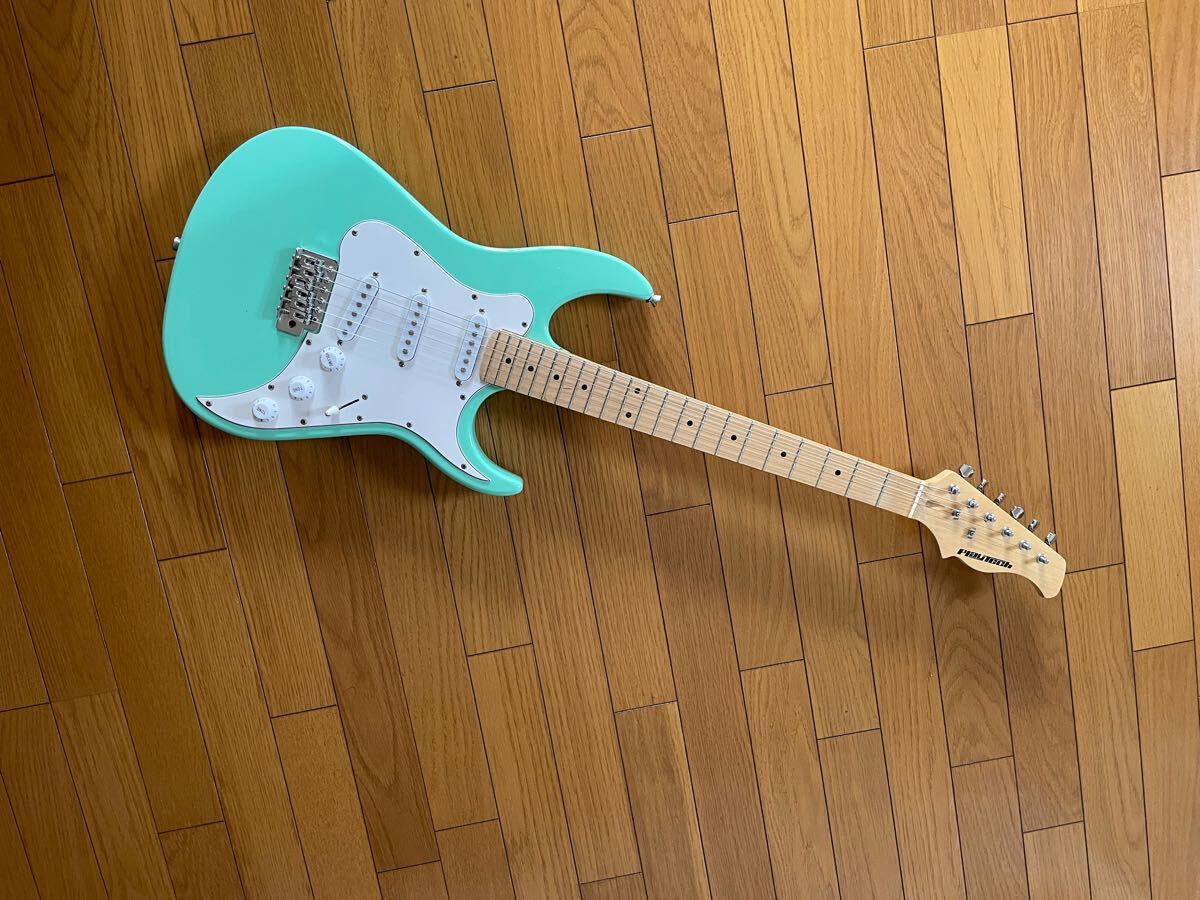 PLAY TECH ストラトキャスタータイプエレキギター playtech エレキ