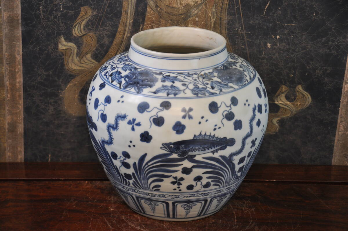 中国美術 古玩 青華染付 花鳥蝶々茶入 茶葉罐煎茶道具 木箱付き