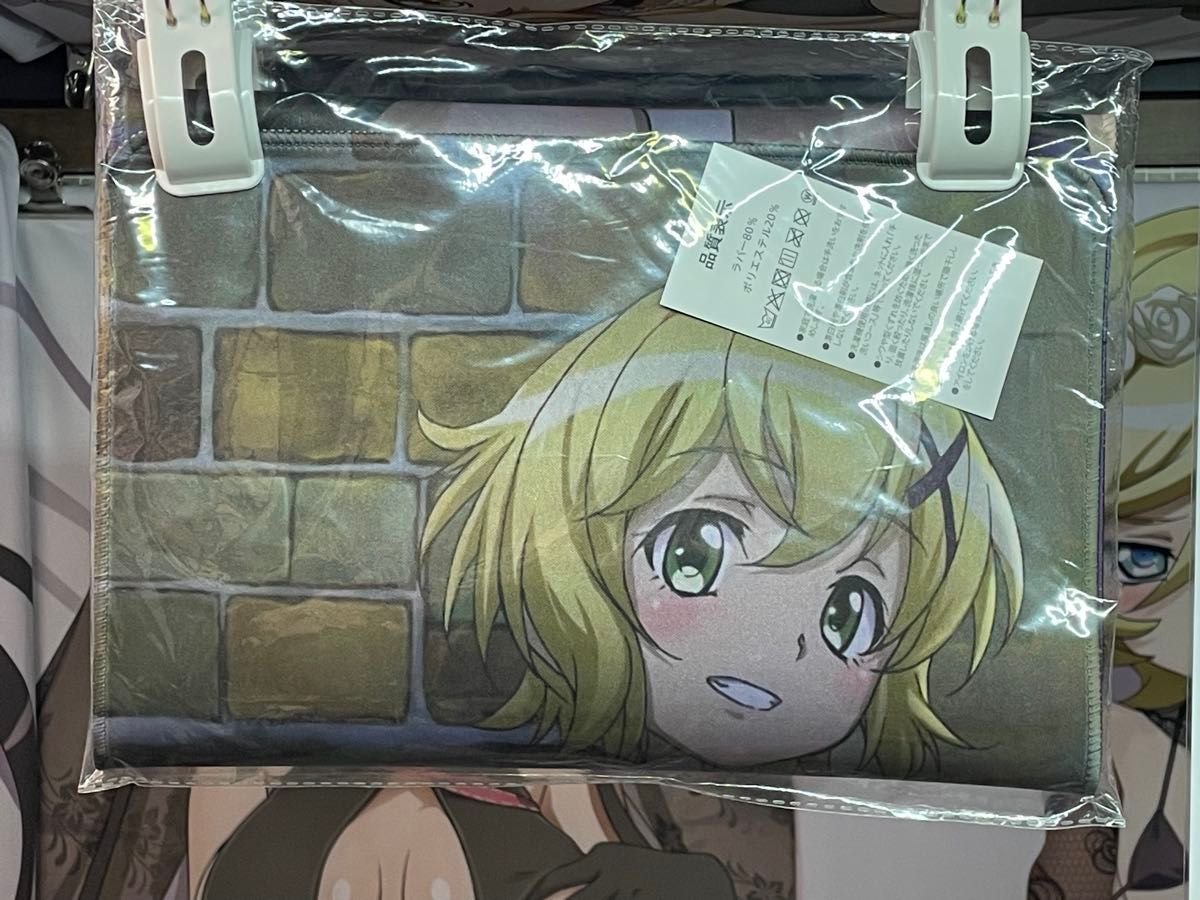 超貴重シンフォギア 立花響 activate：⁄⁄az プレイマット 超貴重