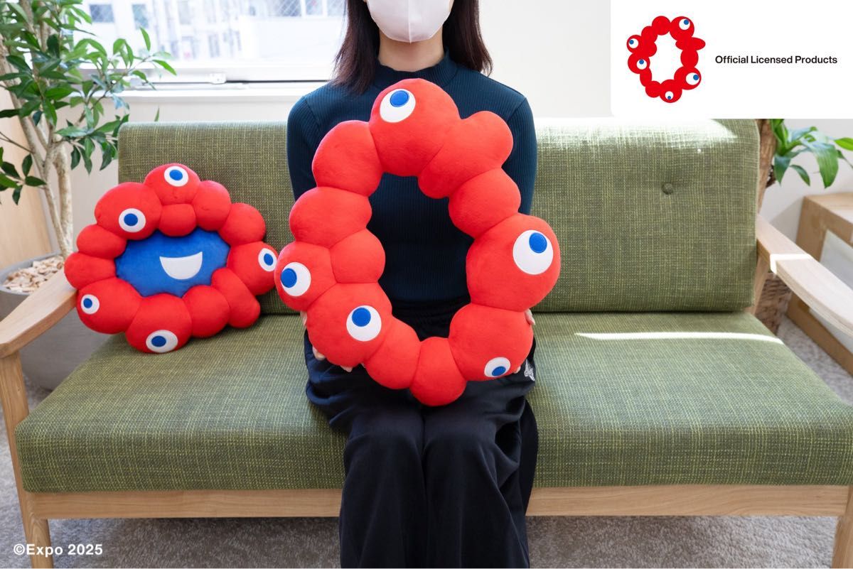 新品未開封】EXPO ミャクミャク なりきりクッション ロゴマーク 大阪