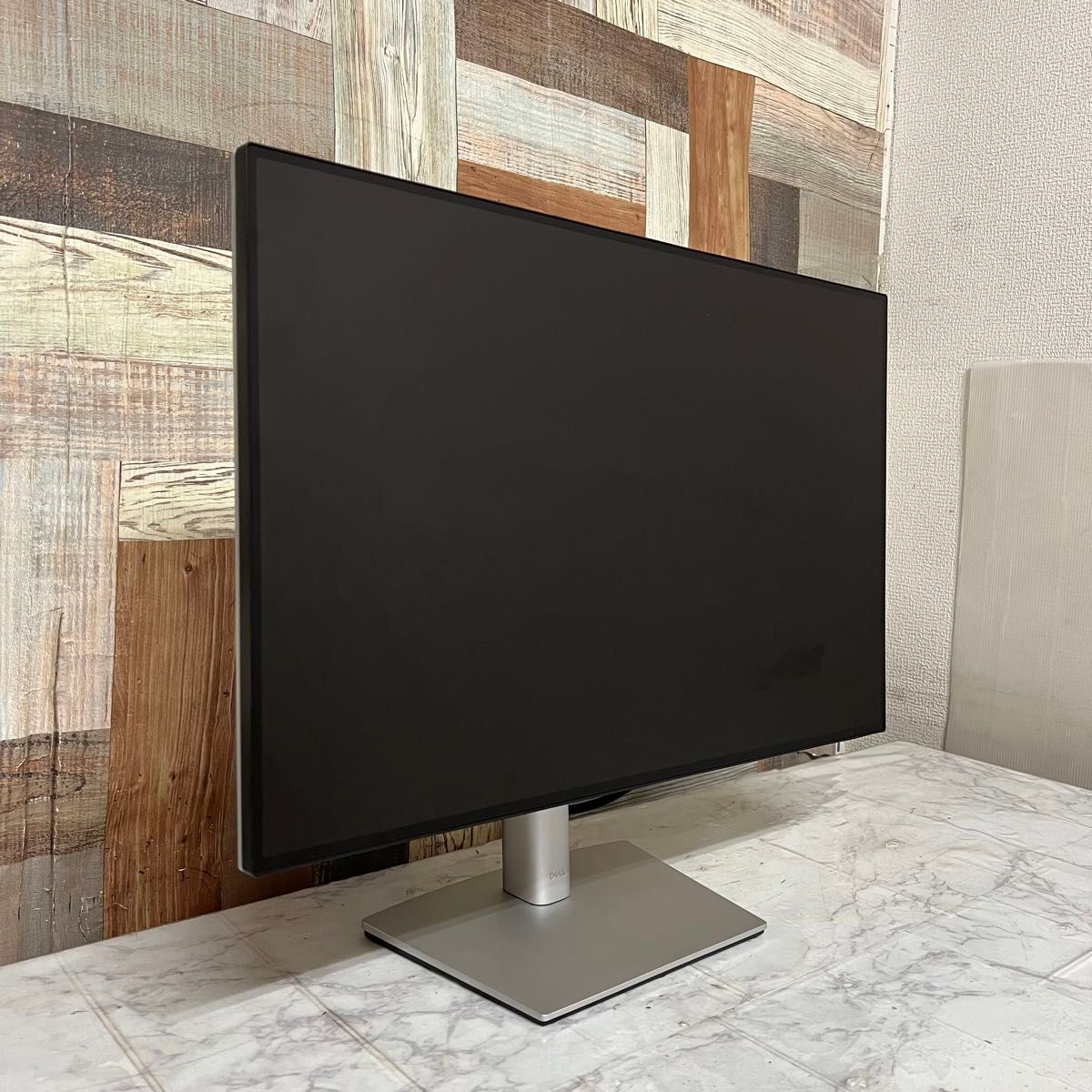 即日発送全国送料込 2年前購入 DELL24型ワイド液晶モニターブルー