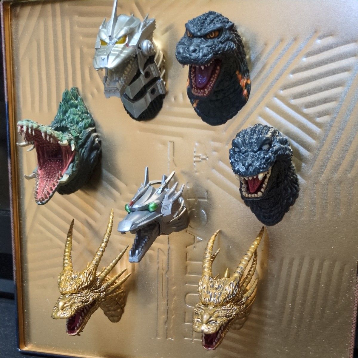 ゴジラ モンスターヘッドマグネット 27体セット ゴジラ モンスター