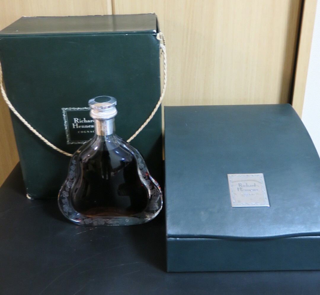 未開封美品 【未開封】 ヘネシー リシャール Hennessy Richard 700ml