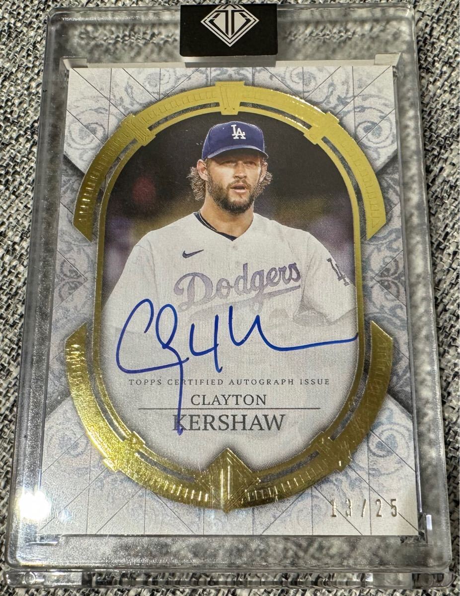 セール】【額入り】 クレイトン・カーショー選手 サインボール 証明書