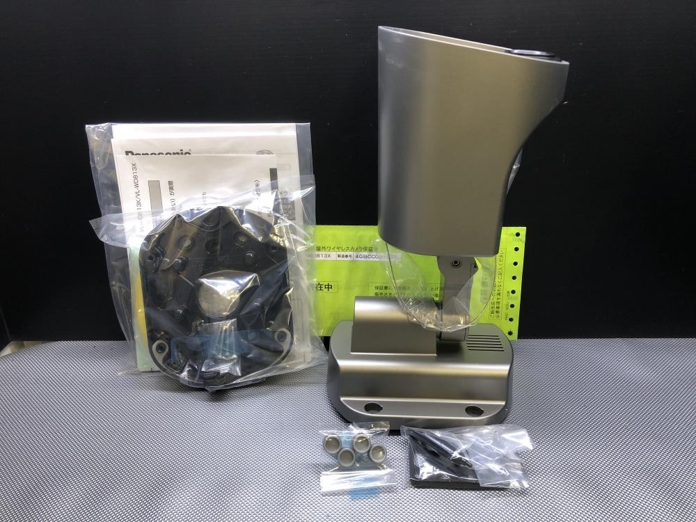 未使用 Panasonic 屋外ワイヤレスカメラ センサーライト付き 電源直結