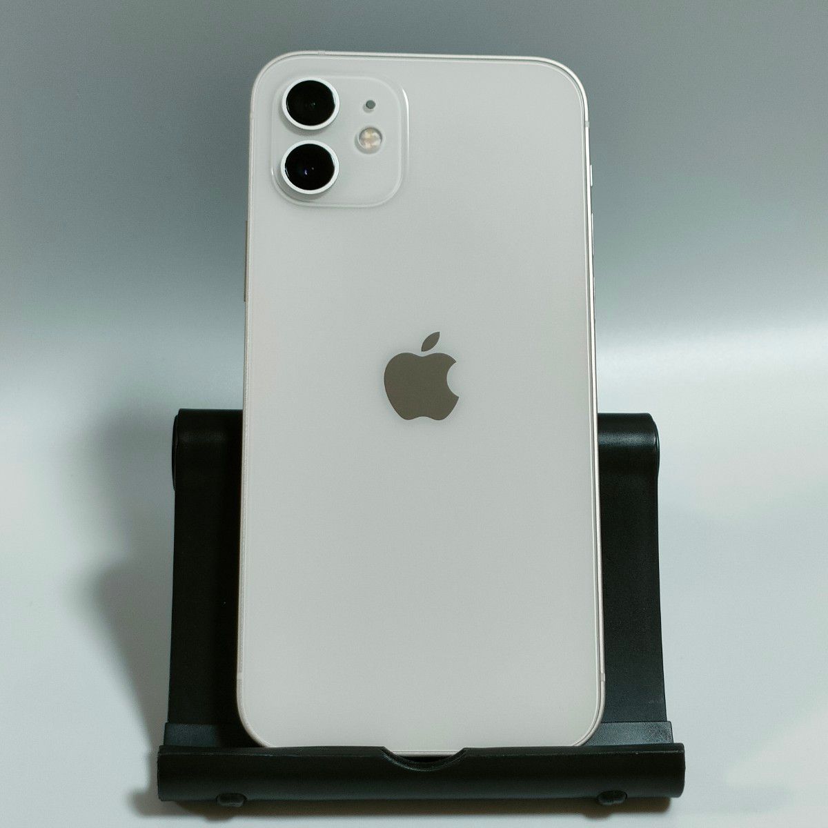 35 iPhone12 最高 ホワイト SIMフリー バッテリー86%