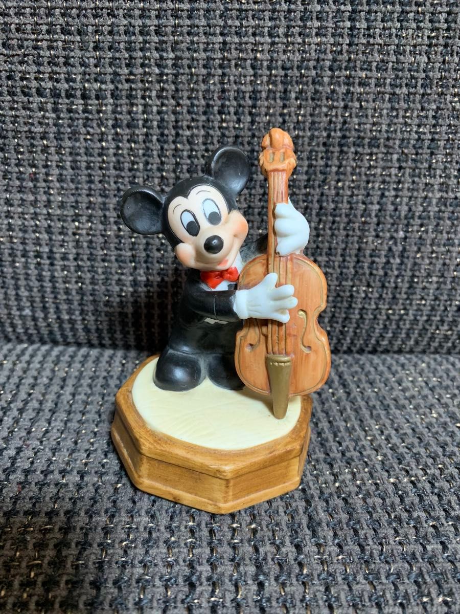 希少 レア ディズニー ミッキー＆フレンズ 陶器 フィギュア オルゴール