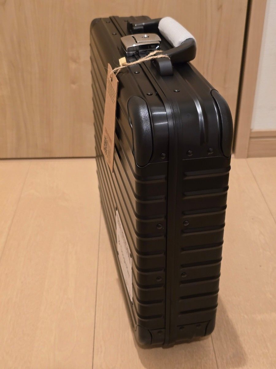 Google Play特典 非売品 TRUE RELIGION キャリーケース