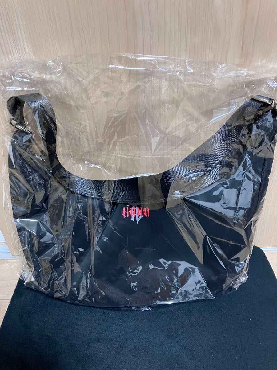 HANA ロゴラウンドバッグ ロゴキーホルダー セット 公式 新品・未開封