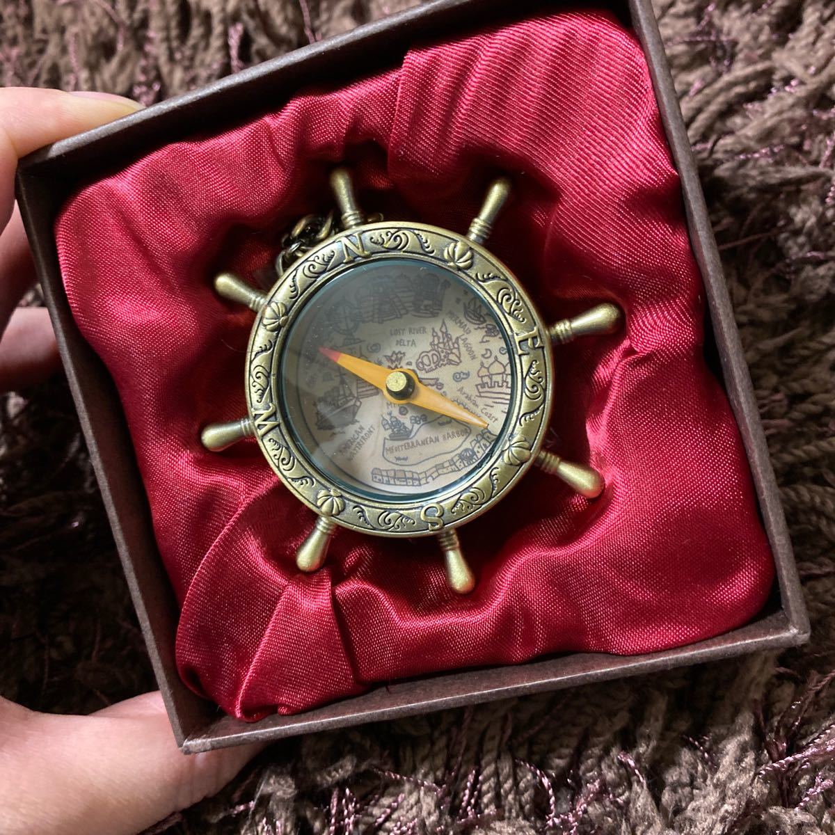 非売品】【記念品】ホテルミラコスタ オリジナルコンパス（方位磁石