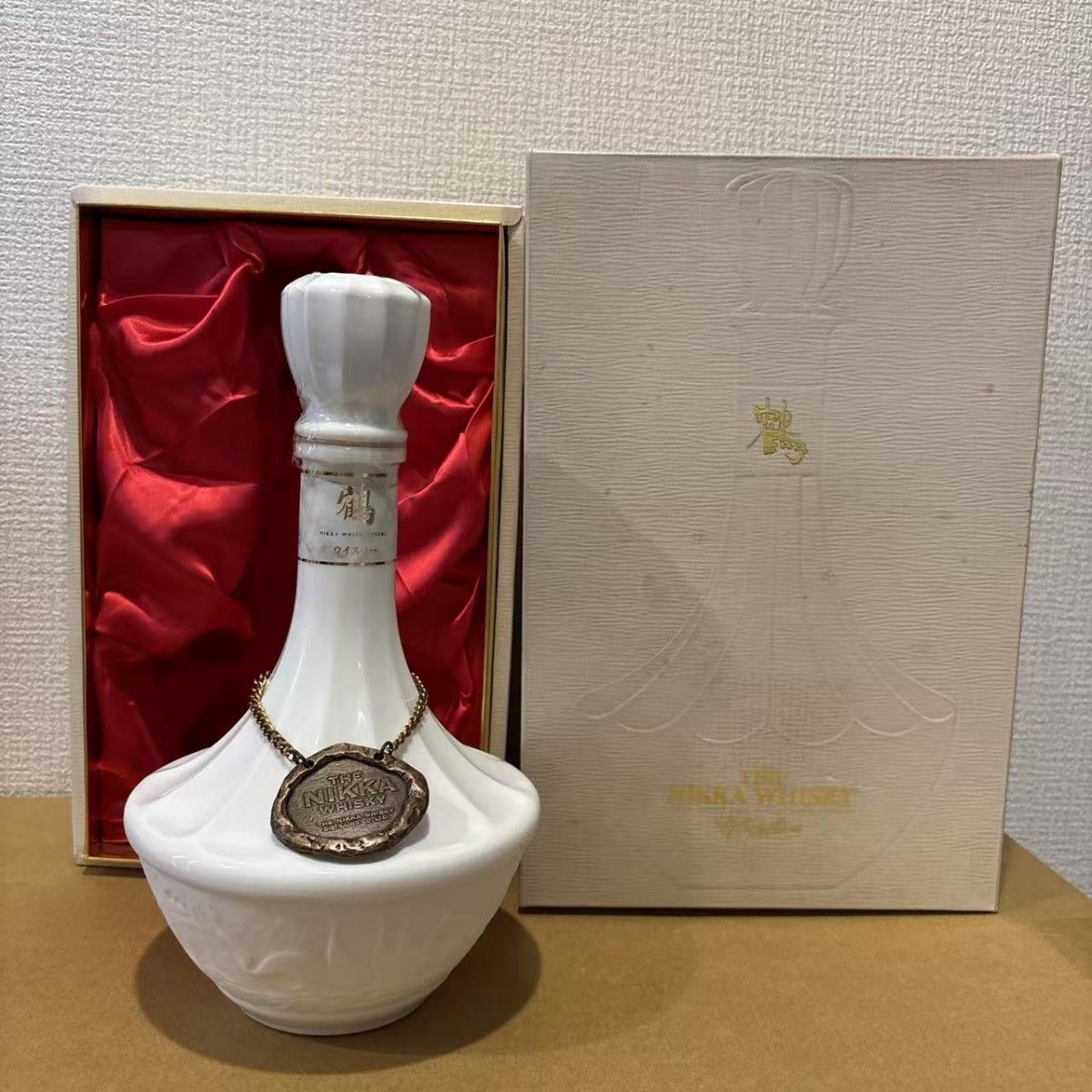 ニッカウイスキー 竹鶴陶器ボトル 750ml 43度 【公式通販】