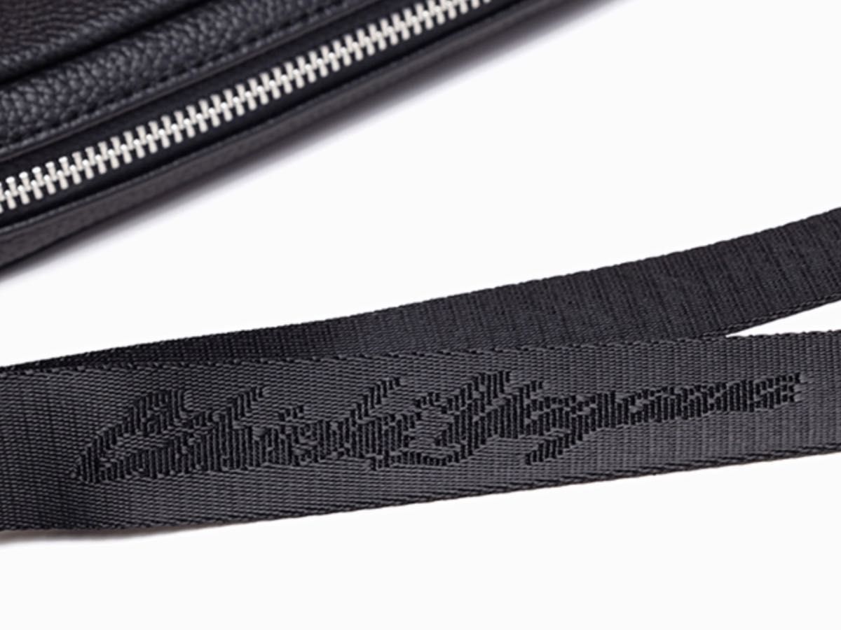 矢沢永吉 4WAY レザーバッグ(ロゴ)｜Yahoo!フリマ（旧PayPayフリマ）